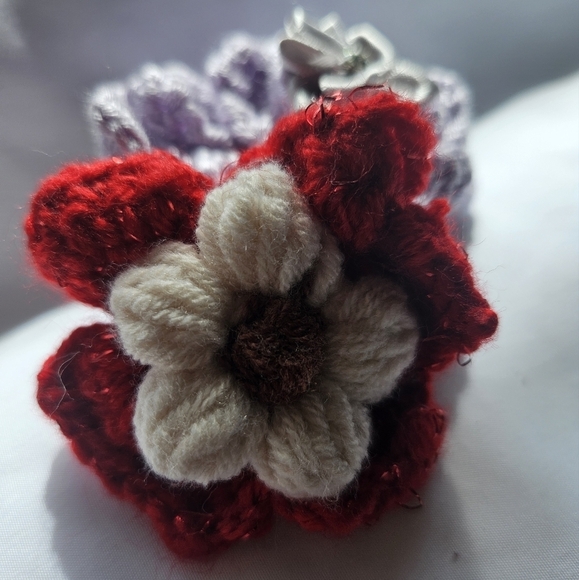 Hand Crafted Floral Bow Hair Clip Hand Knit Crochet flowers Purple Red and beige - Picture 12 of 16